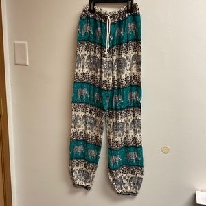 NWOT Lounge pants harem x-small elephants